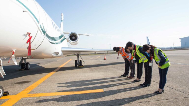 Ground Handling Osaka, Japan